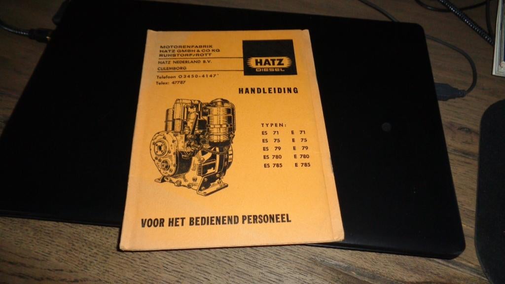 Instruktieboekje HATZ Diesel Types 71-75-79-780-785, Verzenden, Zo goed als nieuw, Overige merken