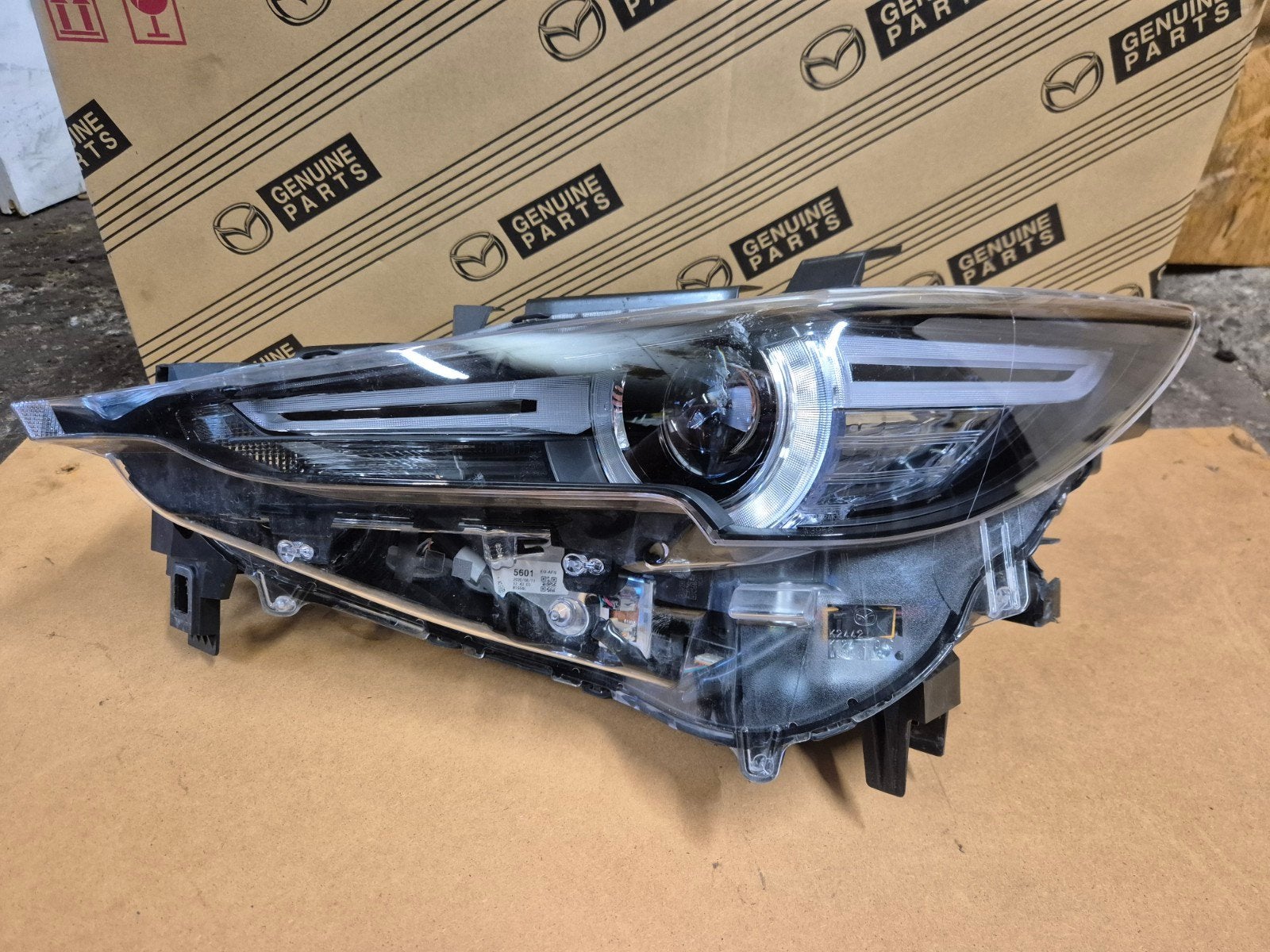 Mazda CX-5 Linker Koplamp KB8P-51-041K, Ophalen of Verzenden, Nieuw, Mazda
