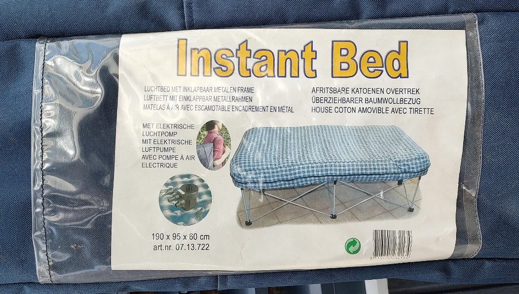 Opvouwbaar bed, campingbed, logeerbed, Ophalen of Verzenden, Zo goed als nieuw, 1-persoons