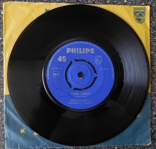 Dorus - figaro & op m'n ouwe regenjas, Ophalen of Verzenden, Zo goed als nieuw, 7 inch, Levenslied of Smartlap