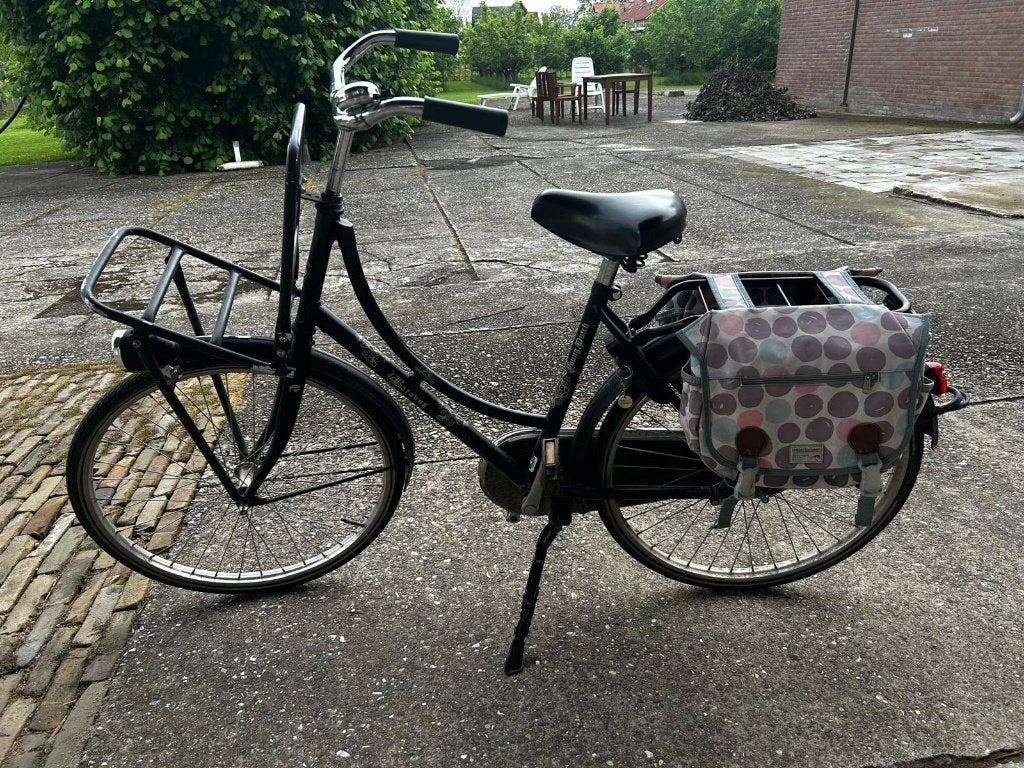 Meisjesfiets Batavus 24 inch inclusief fietstassen, Ophalen, Terugtraprem, Batavus, Gebruikt