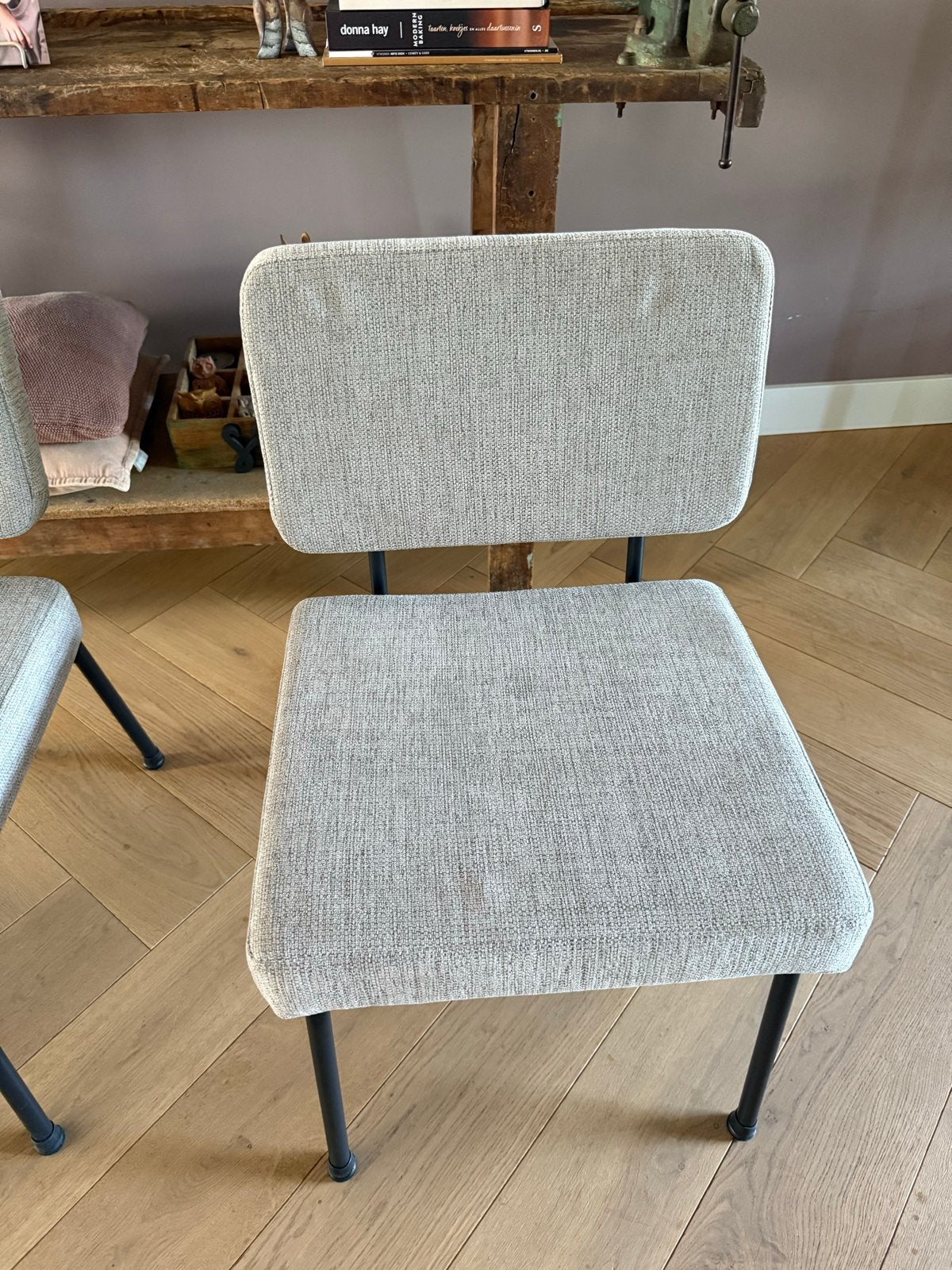 Livin24 Scandinavische eetkamerstoelen Espen taupe (4 stuks), Ophalen, Overige kleuren, Zo goed als nieuw, Vier