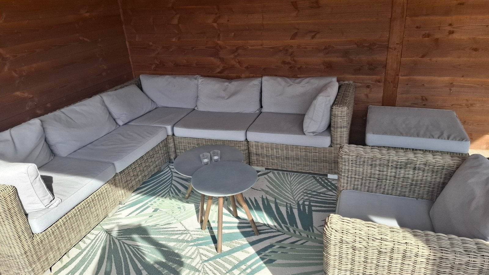 Mooie loungeset - vol rond wicker - in zeer goede staat, Ophalen, Gebruikt, 6 zitplaatsen, Loungeset