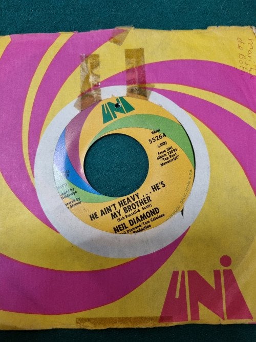 single neil diamond he ain’t heavy, Ophalen of Verzenden