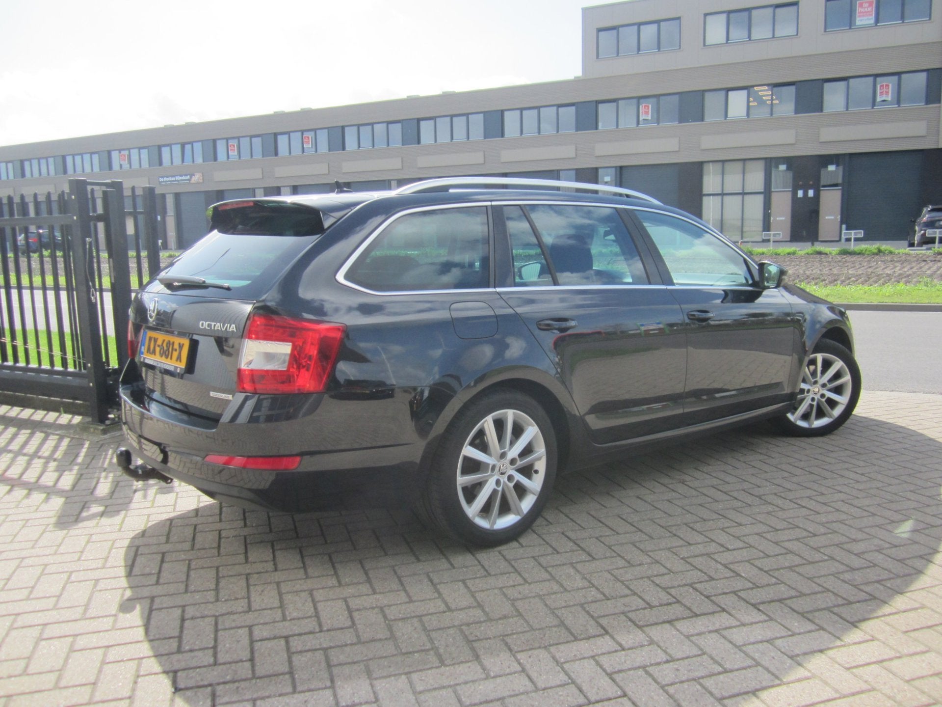 Skoda Octavia Combi 1.6 TDI Greenline Ambition Businessline, Voorwielaandrijving, Stof, Gebruikt, 4 cilinders