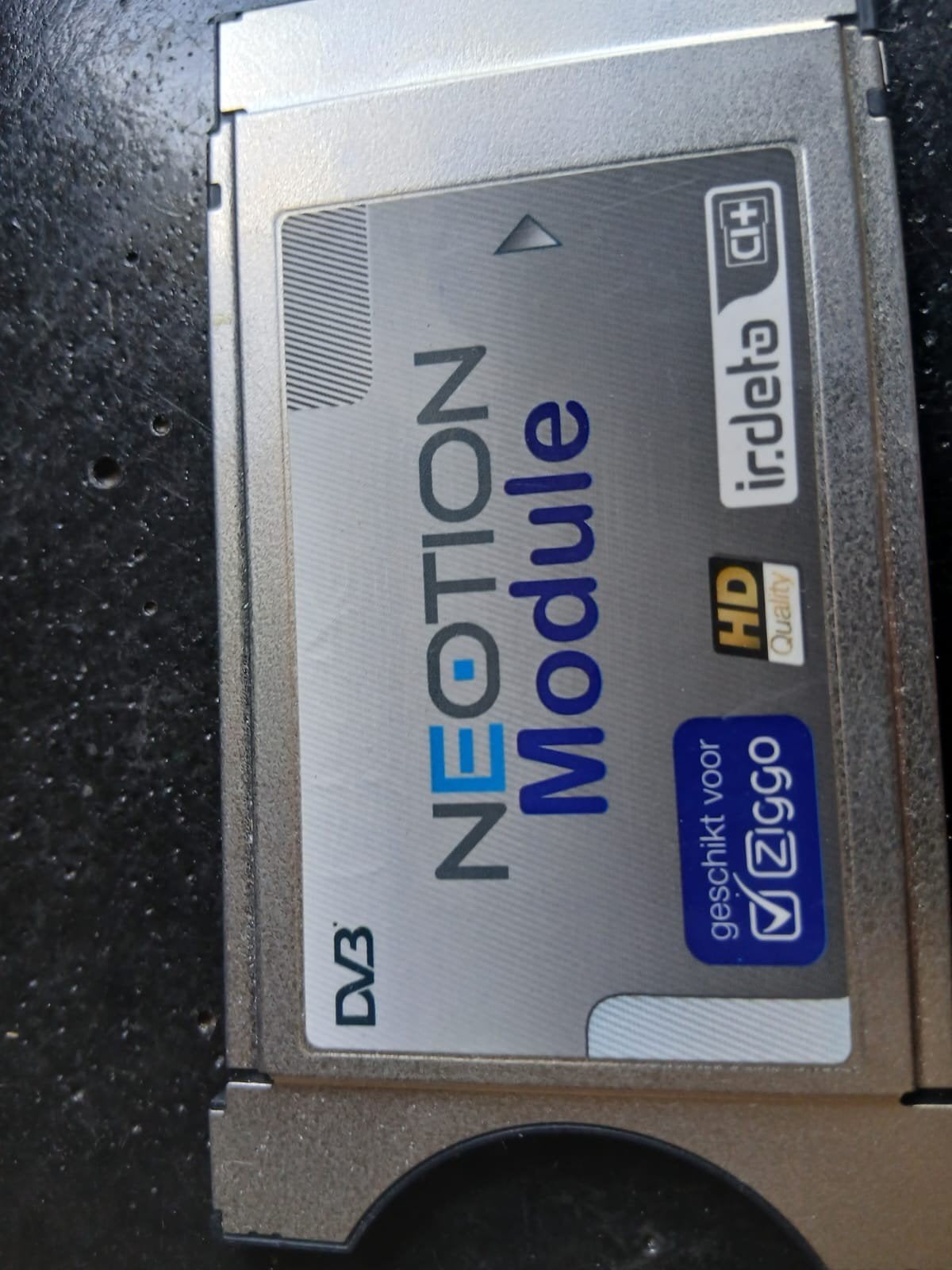 NEOTION CI Plus CA Module Irdeto DVB-C Ziggo, Ophalen of Verzenden, Gebruikt, Decoder