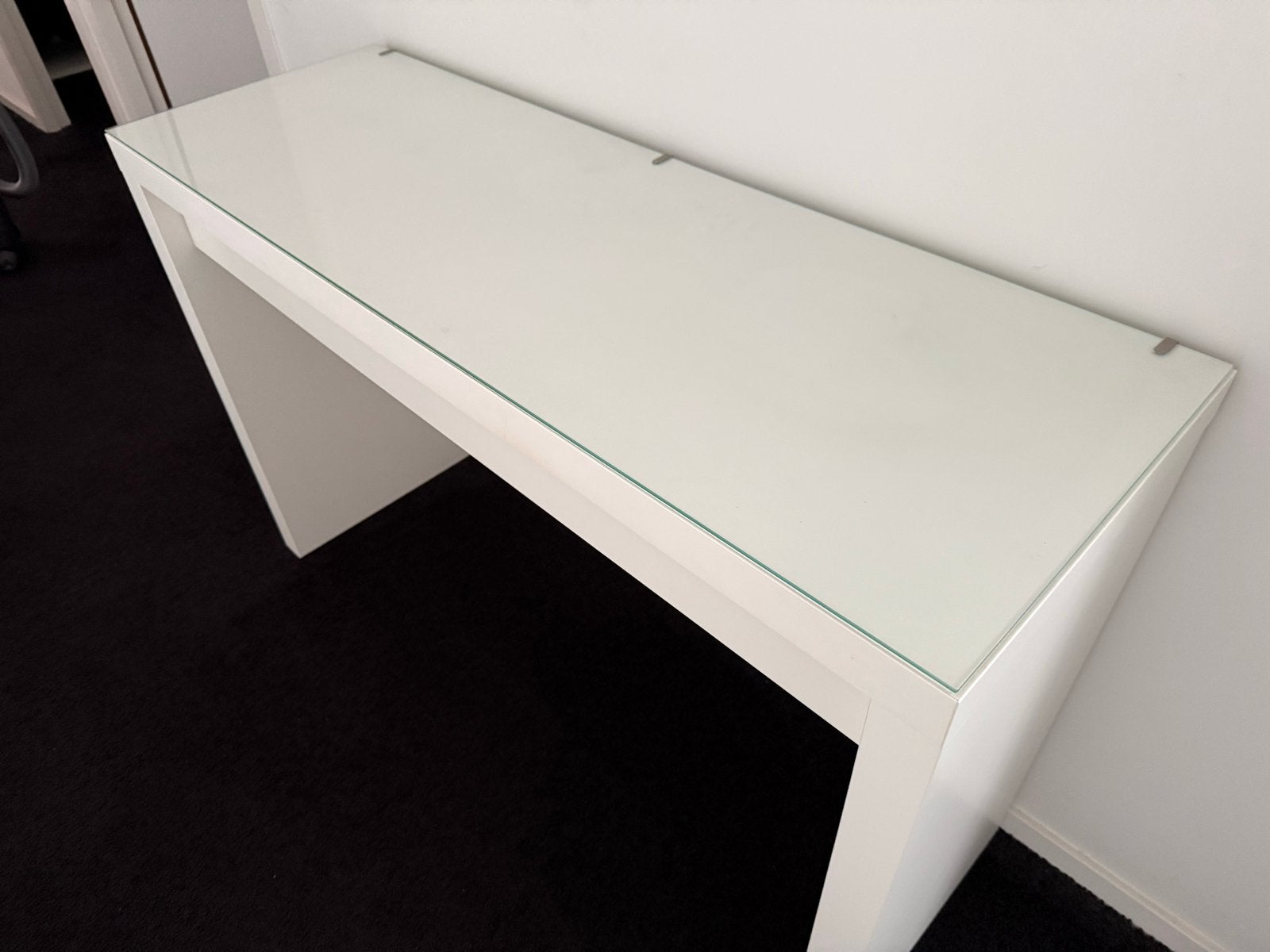 Witte kaptafel/ bureau met glazen blad en lade IKEA Malm, Ophalen, Overige typen, Gebruikt, 120 cm