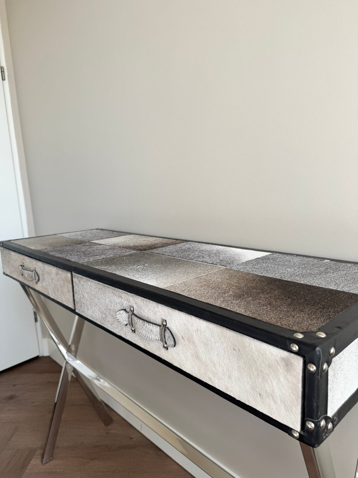 Dressoir / sidetable buffalo leer, Ophalen, Zo goed als nieuw, 25 tot 50 cm, 100 tot 150 cm