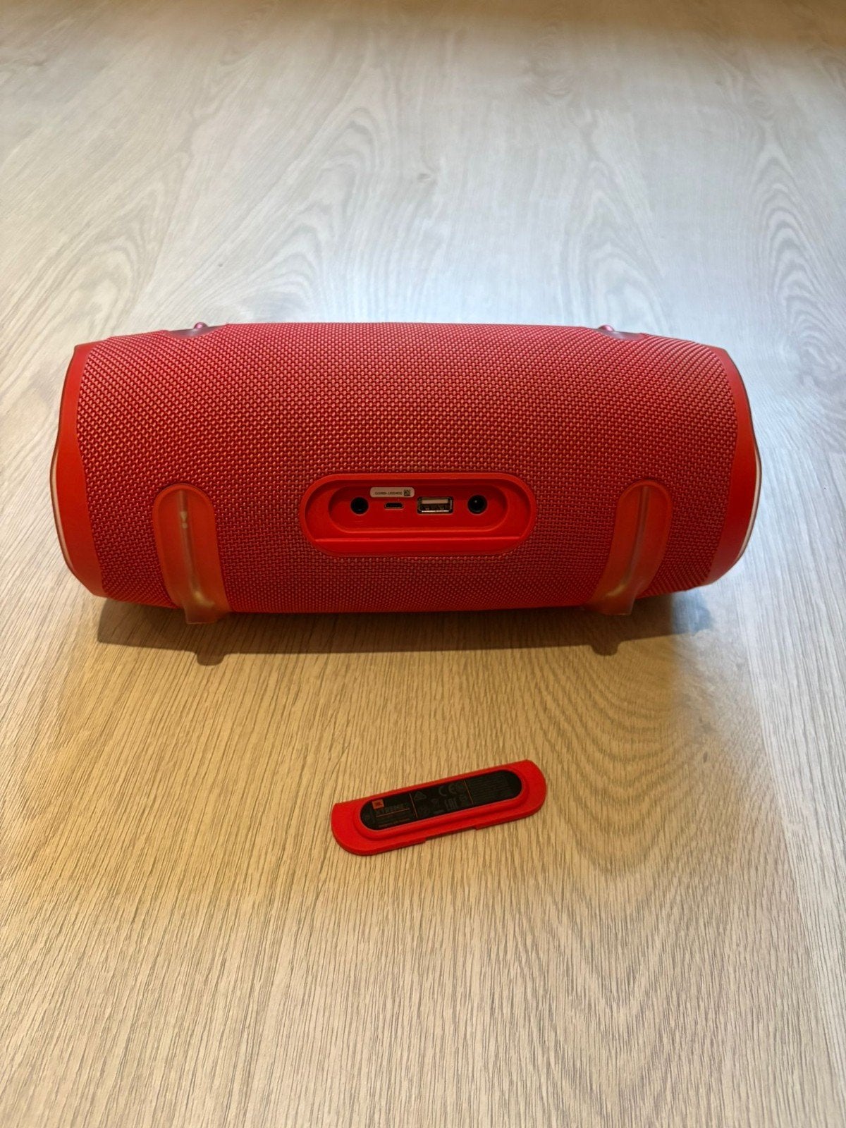 JBL Xtreme 2 Draagbare Bluetooth Speaker Rood, Audio, Tv en Foto, Luidsprekers, JBL, Overige typen, Ophalen of Verzenden, Zo goed als nieuw