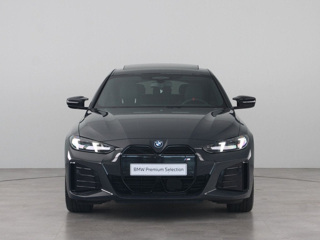 BMW i4 M50 84 kWh (bj 2025, automaat), Auto's, BMW, Gebruikt, Zwart, Met garantie (alle), Leder