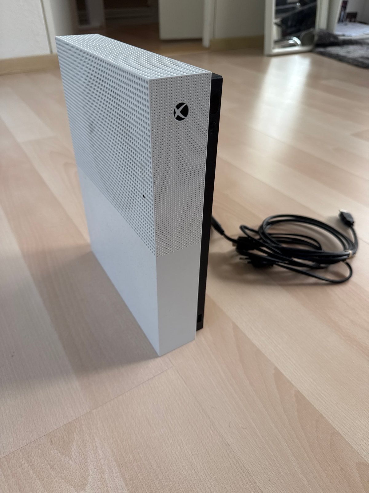Xbox One S All Digital Edition - Zo goed als nieuw, Xbox One S All-digital, Ophalen of Verzenden, Zo goed als nieuw, Zonder controller