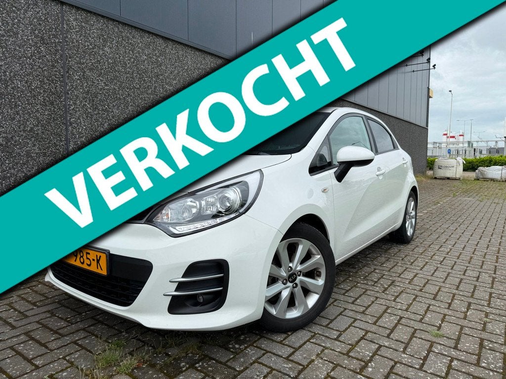 Kia Rio 1.2 CVVT DynamicLine/1ste eigen/Dealer OH/Camera/AIR, Auto's, 1027 kg, 4 cilinders, Wit, Origineel Nederlands