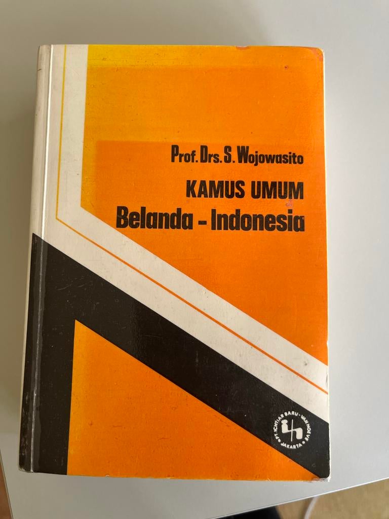 Kamus Umum Belanda - Indonesia Woojowasito, Ophalen of Verzenden, Gelezen, Overige uitgevers, Nederlands