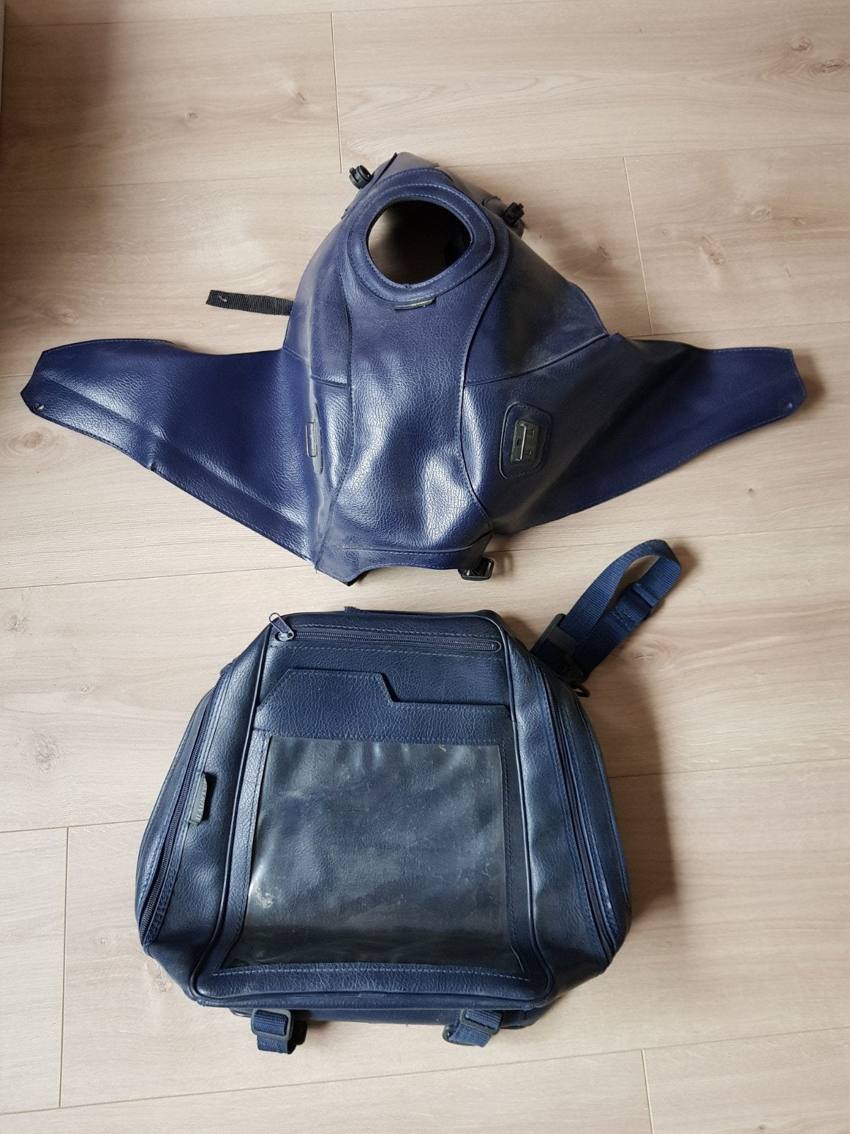 Tankhoes en tanktas voor Suzuki Vstrom DL1000 (2007), Ophalen, Zo goed als nieuw