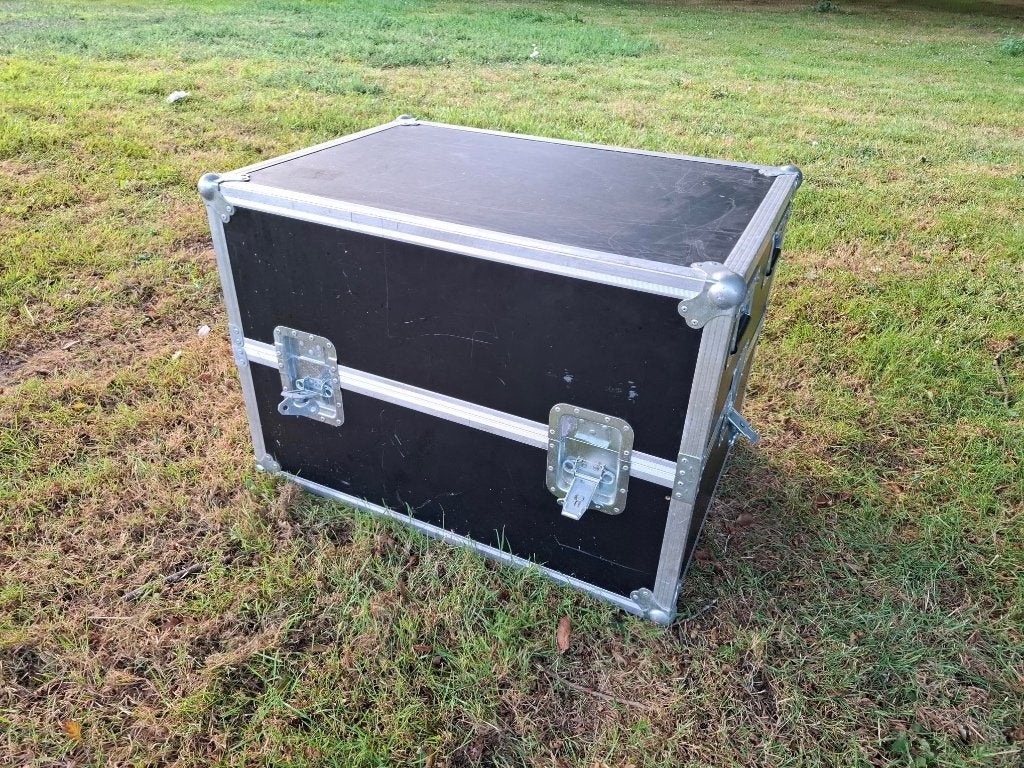2 grote Flight Cases., Ophalen, Gebruikt, Overige instrumenten, Flightcase