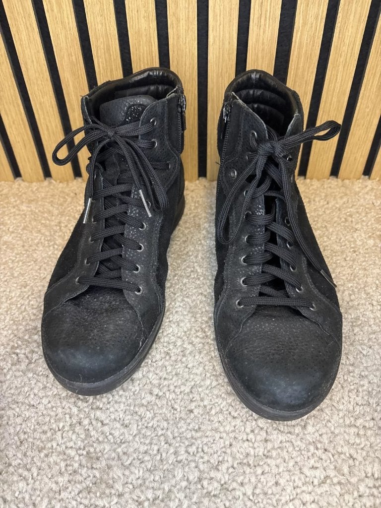 Durea veterschoenen glitter zwart maat 38 goede staat, Kleding | Dames, Schoenen, Thomas Edisonweg 1, 5151 DH Drunen, Durea, Durea (Van Drunen Schoenfabriek B.V.)