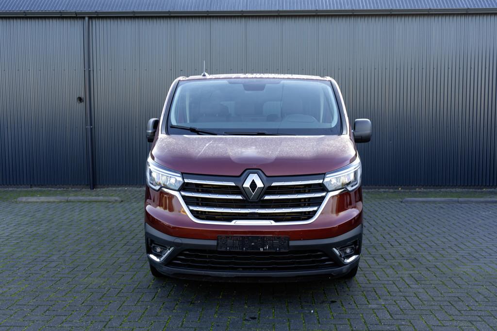Renault Trafic Renault Trafic Blue dCi 150PK | L2H1 | 9-Zits, Auto's, Voorwielaandrijving, Gebruikt, Zwart, 150 pk