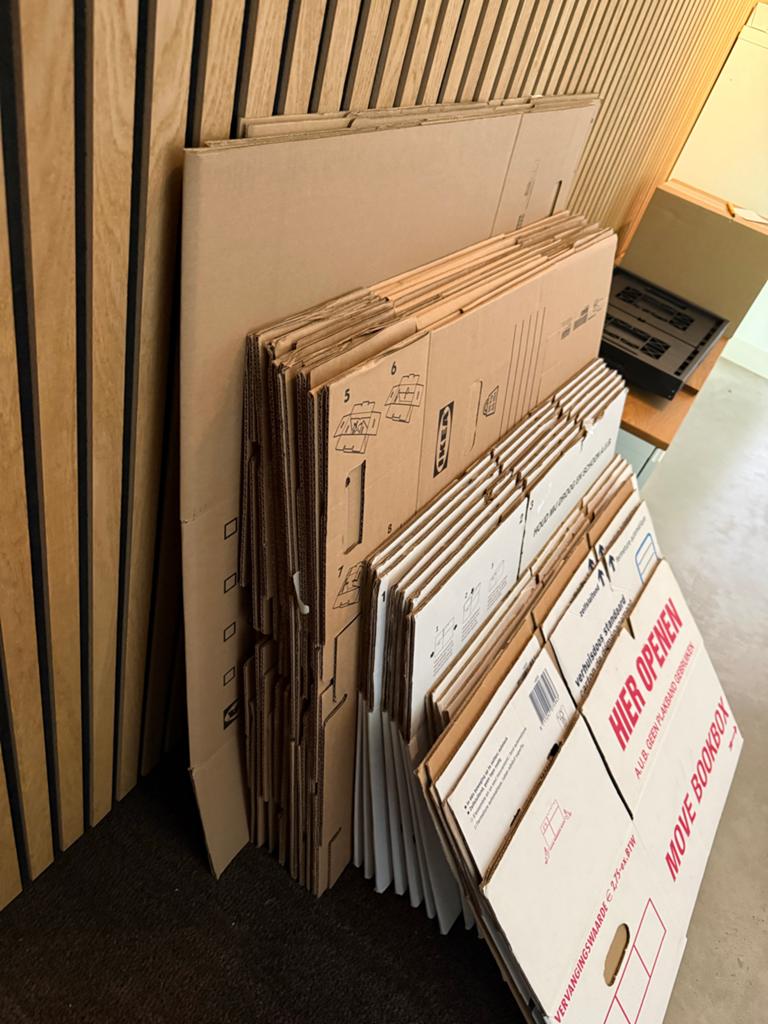 Verhuisdozen 31 stuks in zeer goede staat - Diverse merken, Ophalen, Doos, 40 tot 60 cm, Opvouwbaar