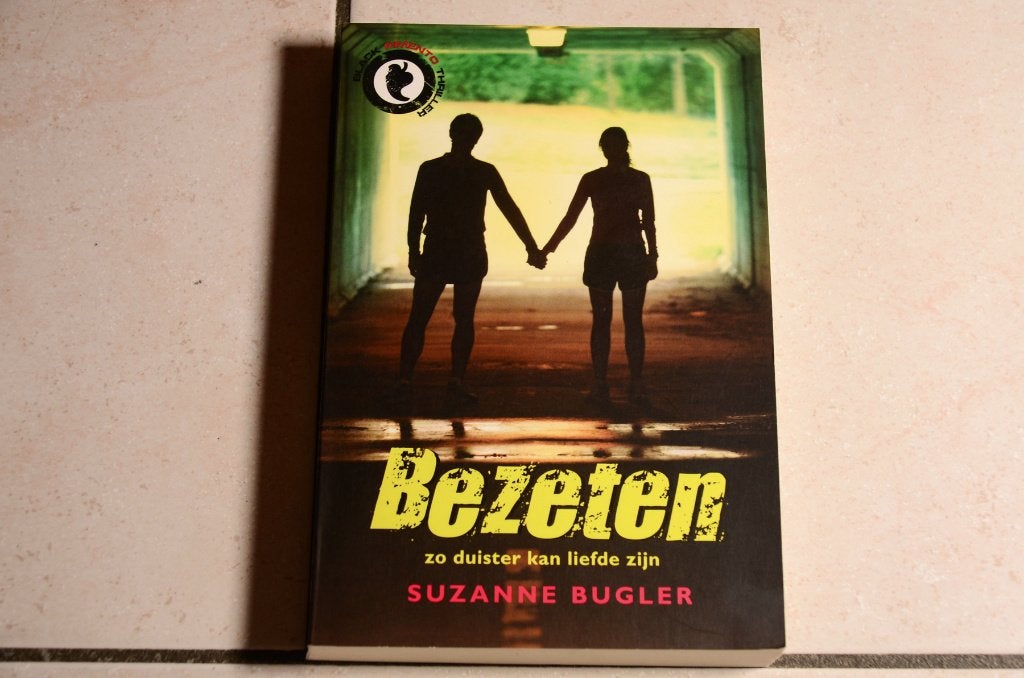 Bezeten / Suzanne Bugler      , Ophalen of Verzenden, Zo goed als nieuw