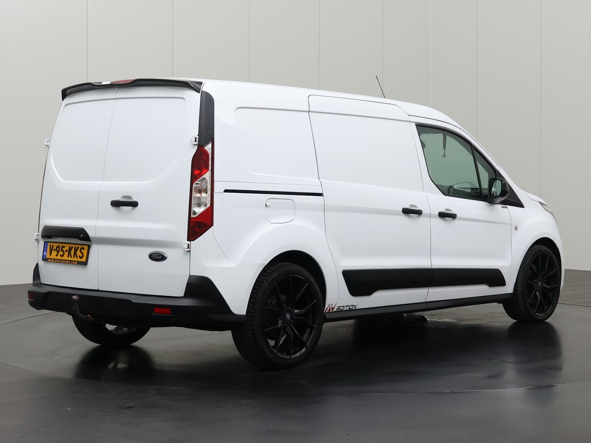 Ford Transit Connect 1.5EcoBlue Edition Lang | Kastinrichtin, Voorwielaandrijving, Gebruikt, Euro 6, 4 cilinders