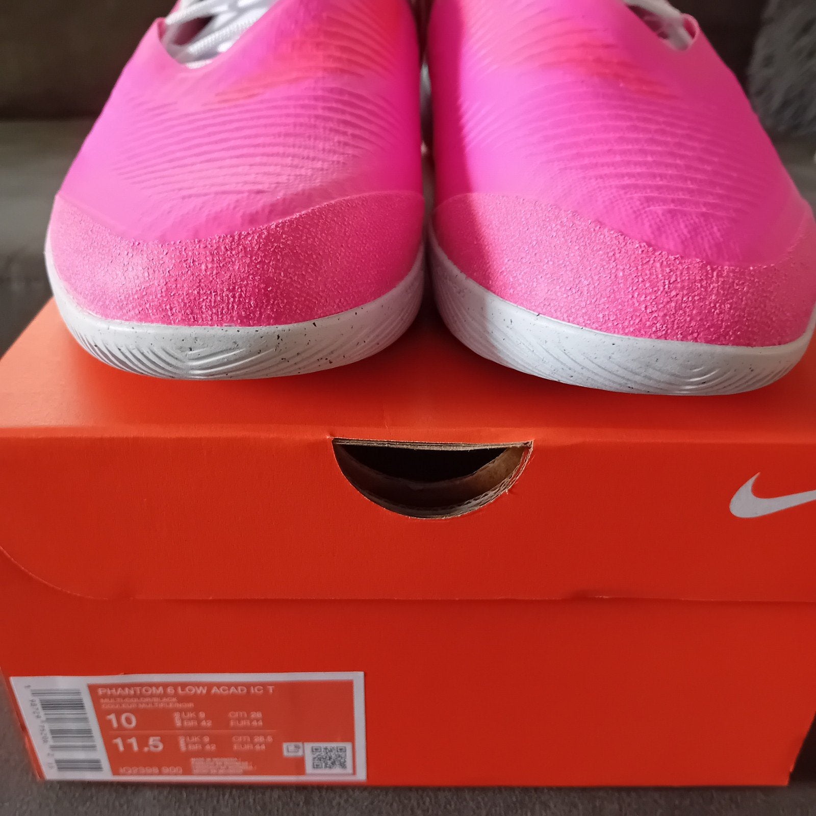 Zaalvoetbalschoenen Nike maat 44, Maat XS of kleiner, Schoenen, Nieuw, Ophalen of Verzenden