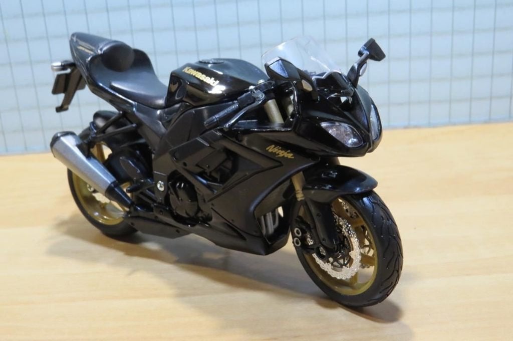 Kawasaki ZX-10R 1:12 black 31187, MayCheong, Nieuw, Ophalen of Verzenden, 1:9 t/m 1:12