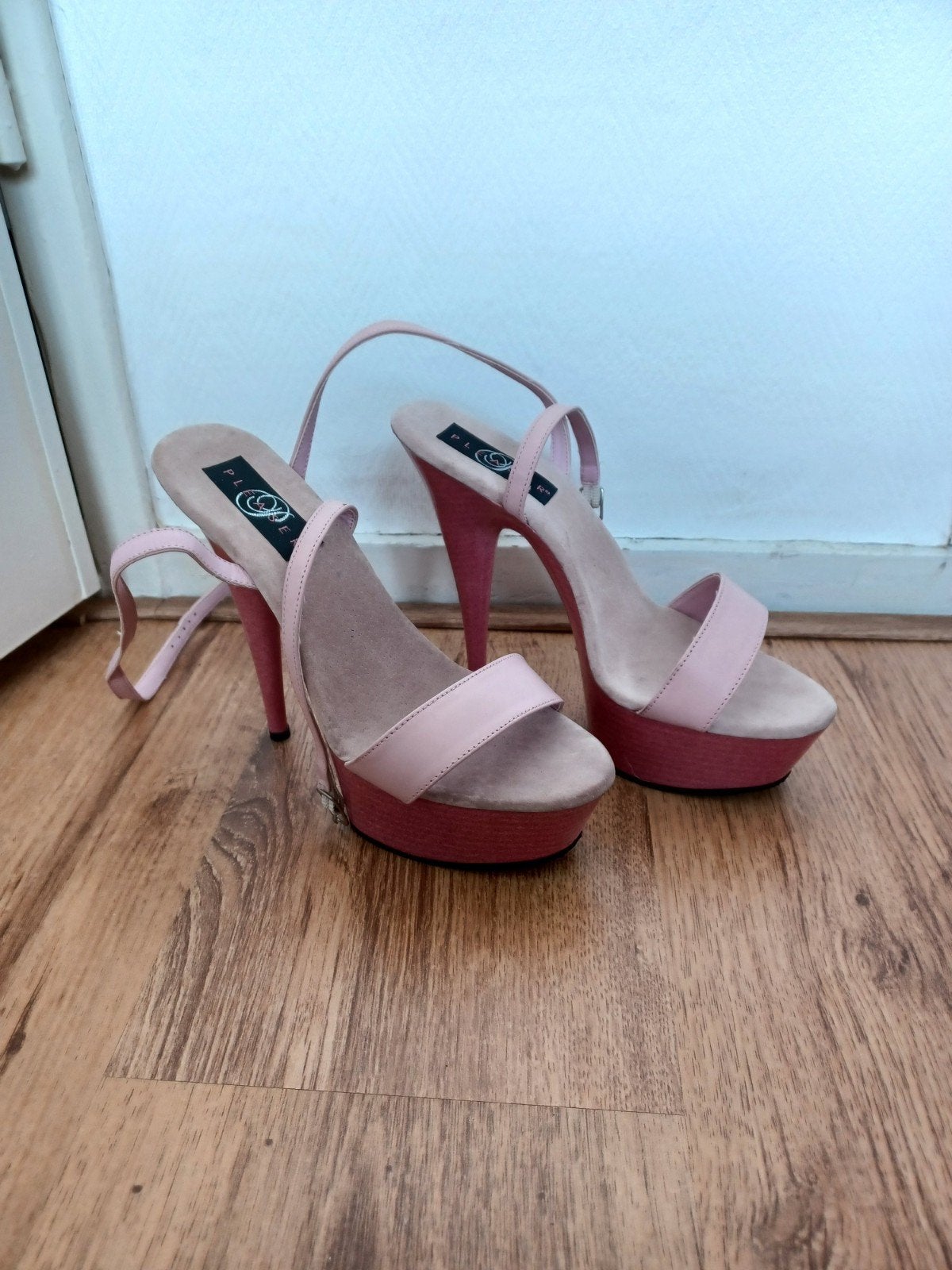 Pleaser Roze Hakken Maat 39 - Zo goed als nieuw, Kleding | Dames, Pumps, Pleaser, Ophalen of Verzenden, Zo goed als nieuw