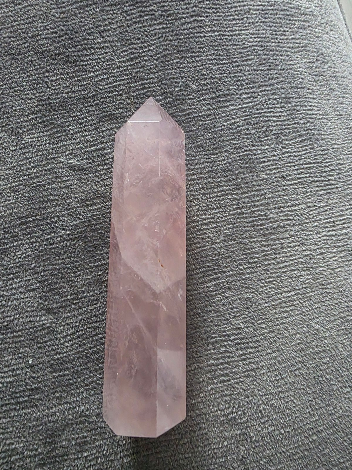 Roze kwarts toren, Ophalen