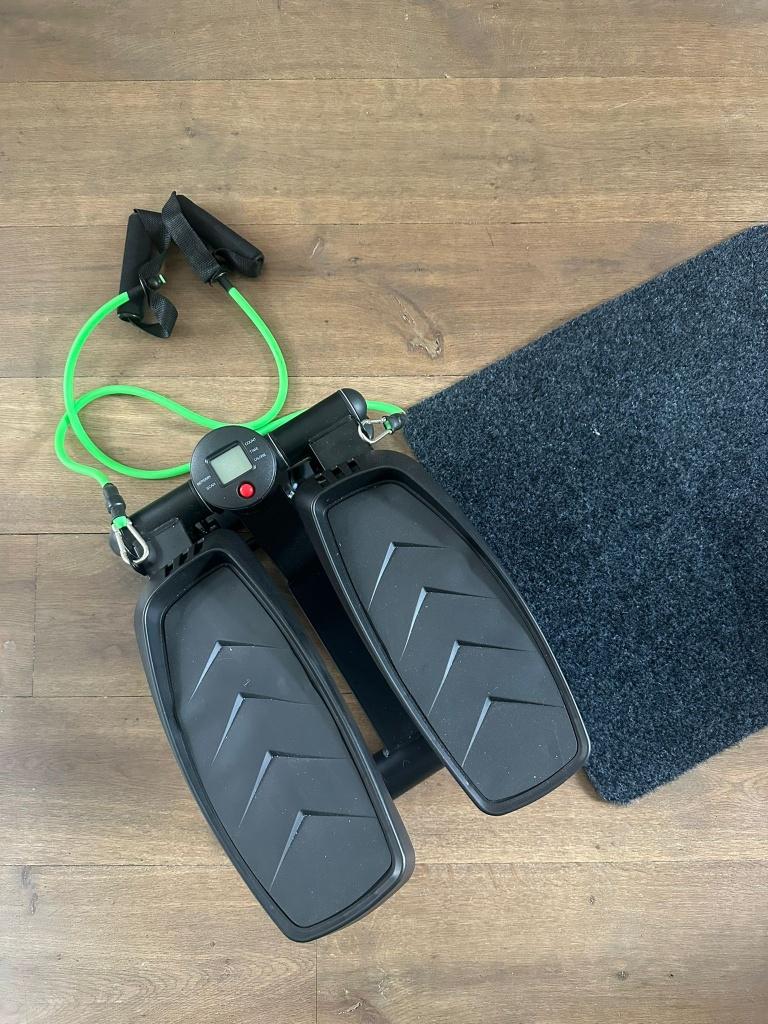 Luxari Stepper - met display en weerstandsbanden, Ophalen of Verzenden, Zo goed als nieuw, Benen, Overige typen