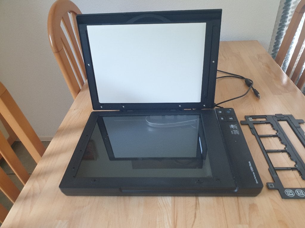 Epson V330 scanner., Fotoscanner, Epson, Zo goed als nieuw, Ophalen