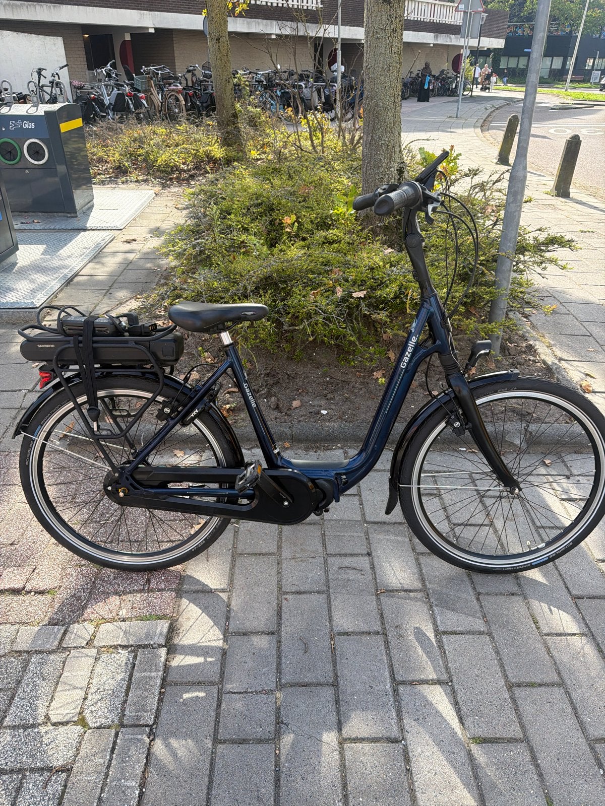 Gazelle Ami 26 inch e-bike - Lage instap, Shimano Steps, Ophalen of Verzenden, Zo goed als nieuw, 47 tot 51 cm, 50 km per accu of meer