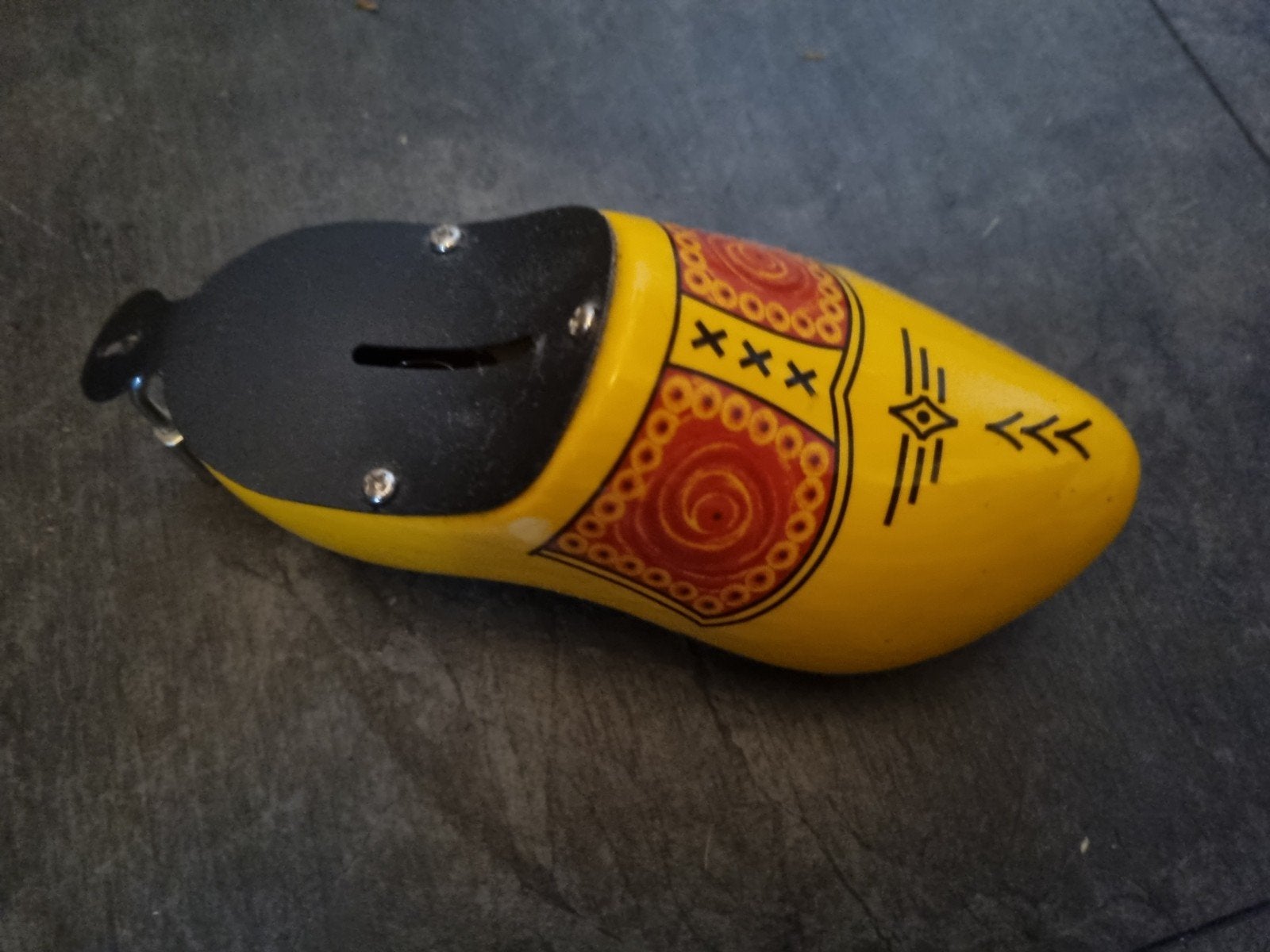 Klomp spaarpot met slotje, Verzamelen, Spaarpotten, Ophalen, Zo goed als nieuw, Hout