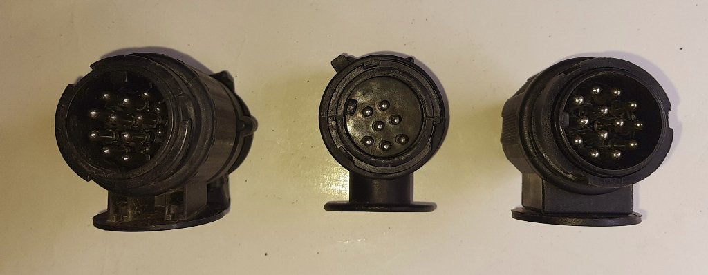 Caravan -Aanhanger Kabel stekkers 13 - 7 polig € 10,00 p/st, Ophalen of Verzenden, Zo goed als nieuw