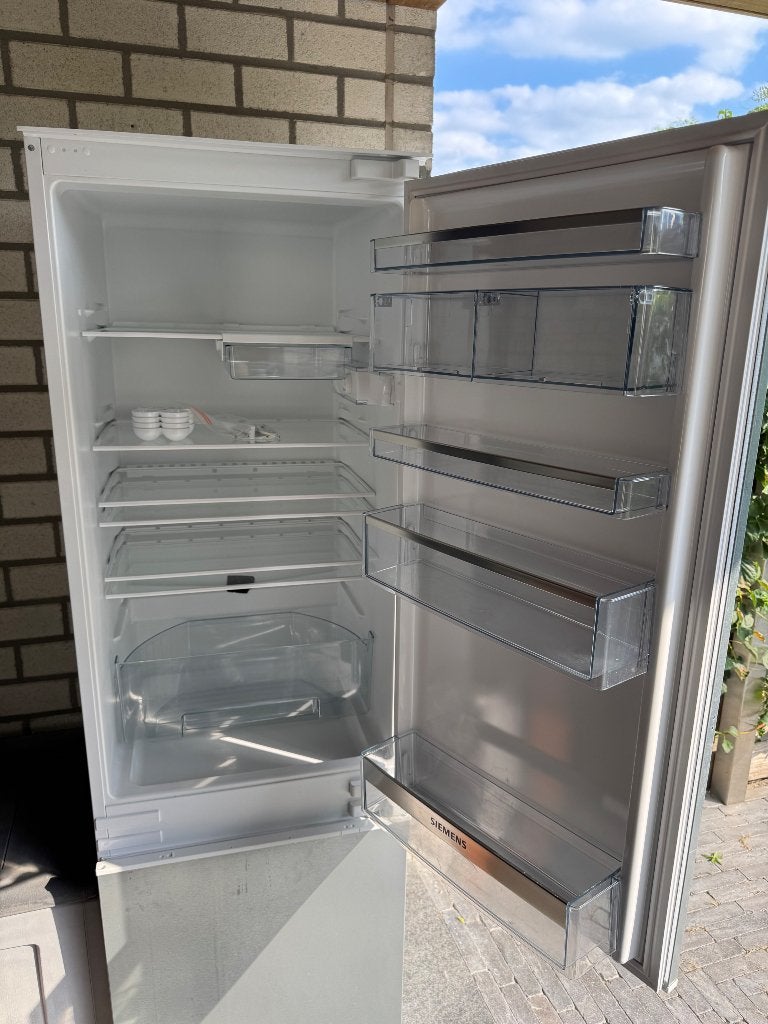 Siemens inbouw koel-vries combinatie, Ophalen, 150 tot 200 liter, Met aparte vriezer, 160 cm of meer