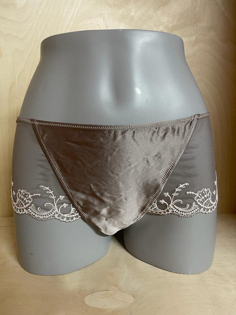 Lise charmel shorty maat 42 model acco580, Verzenden, Bruin, Broekje of Short