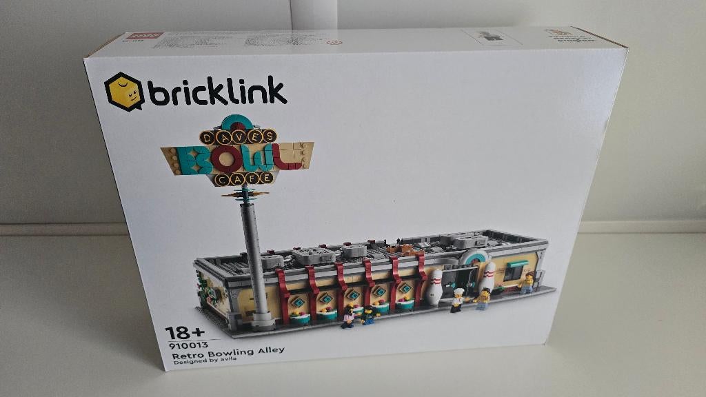 Lego 910013 Retro Bowling Alley nieuw in verzegelde doos, Overige thema's, Lego, Nieuw, Ophalen of Verzenden