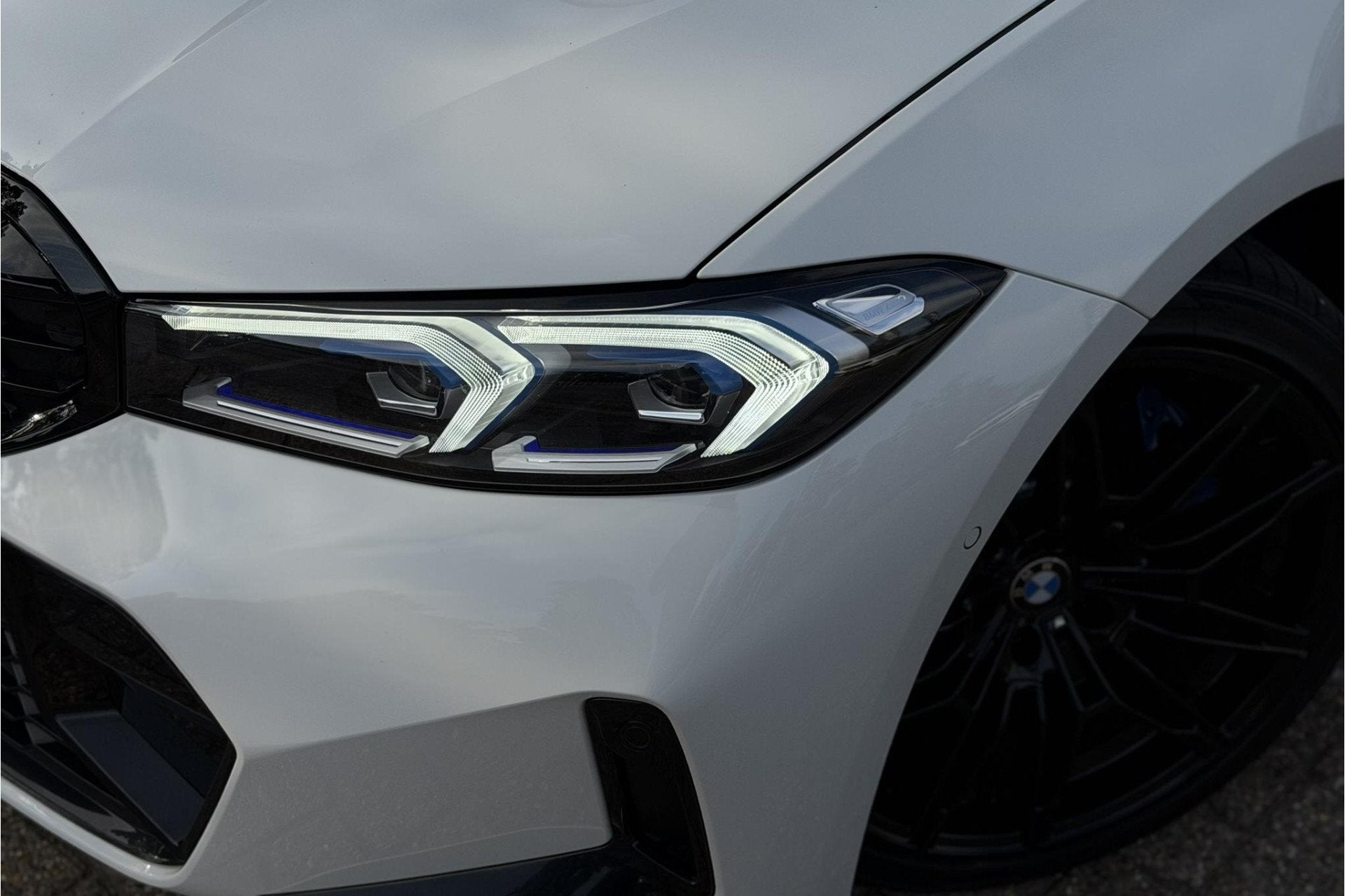 BMW 3 Serie Touring 330e M-Sport | 19,5 kWh Accu | Panodak |, Auto's, Automaat, Achterwielaandrijving, Gebruikt, Zwart