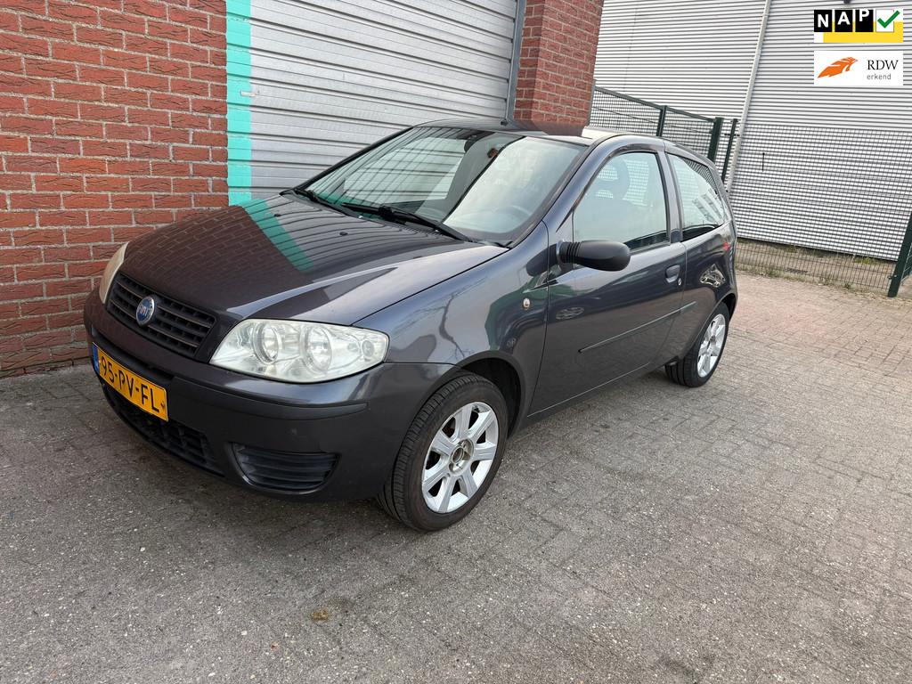 Fiat Punto 1.2 Sound 3-drs Airco! Bj:2004 NAP!, Voorwielaandrijving, Gebruikt, 4 cilinders, Origineel Nederlands