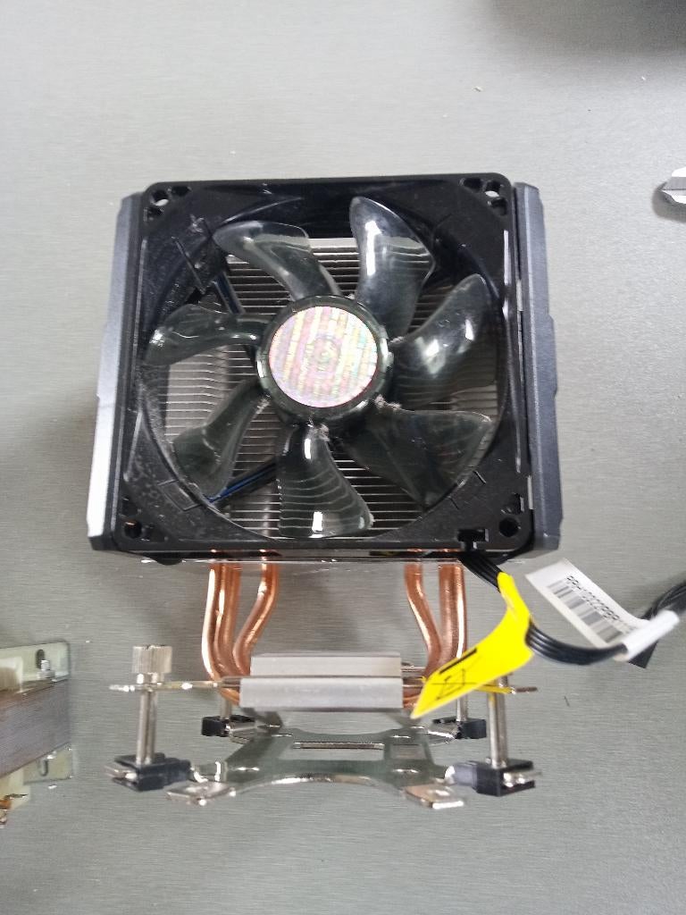 CPU cooler of koeler, Ophalen of Verzenden, Gebruikt, Luchtkoeling