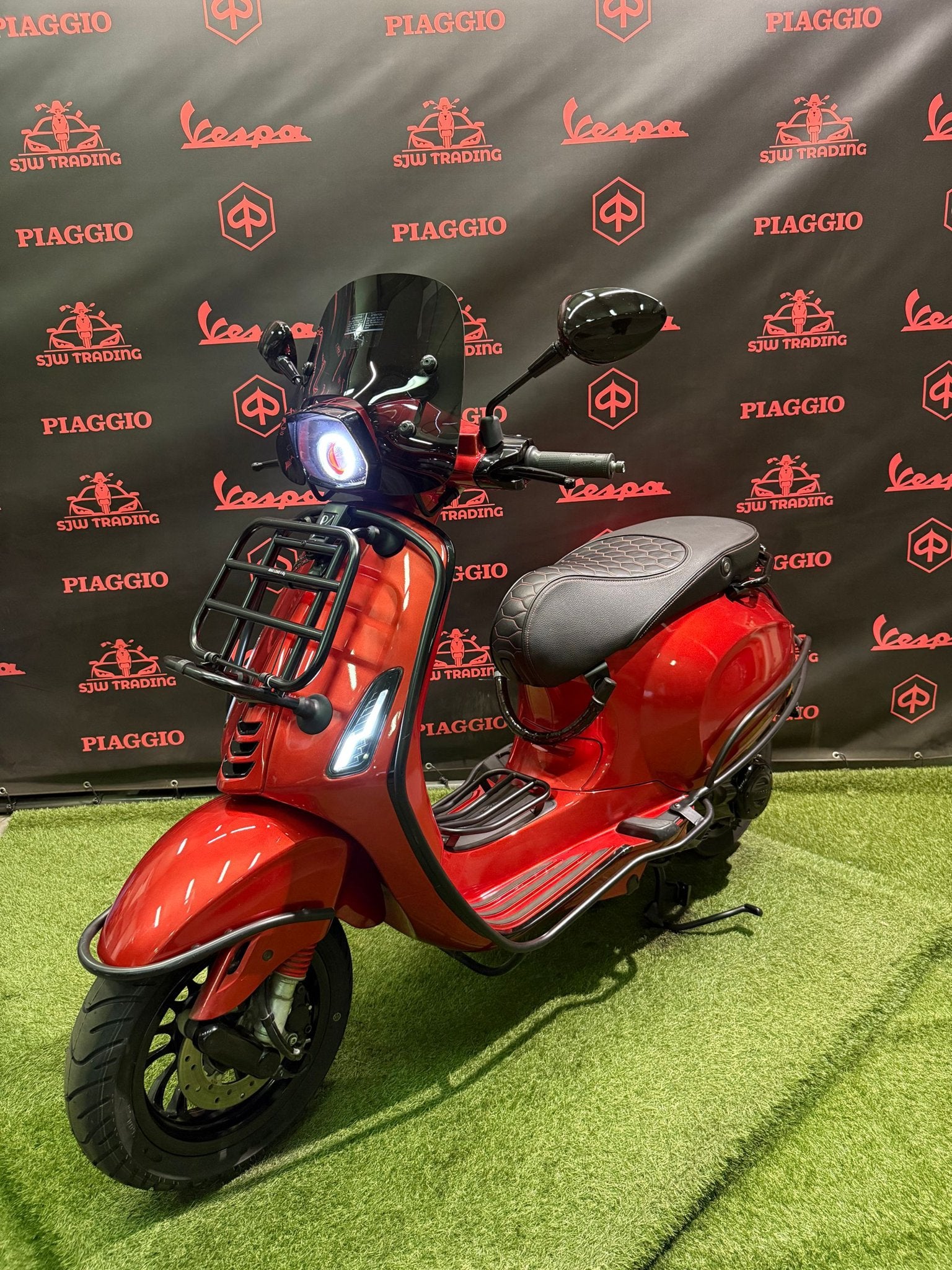 Vespa Sprint 2021 Brom! Candy Red / RS Zadel / Garantie!