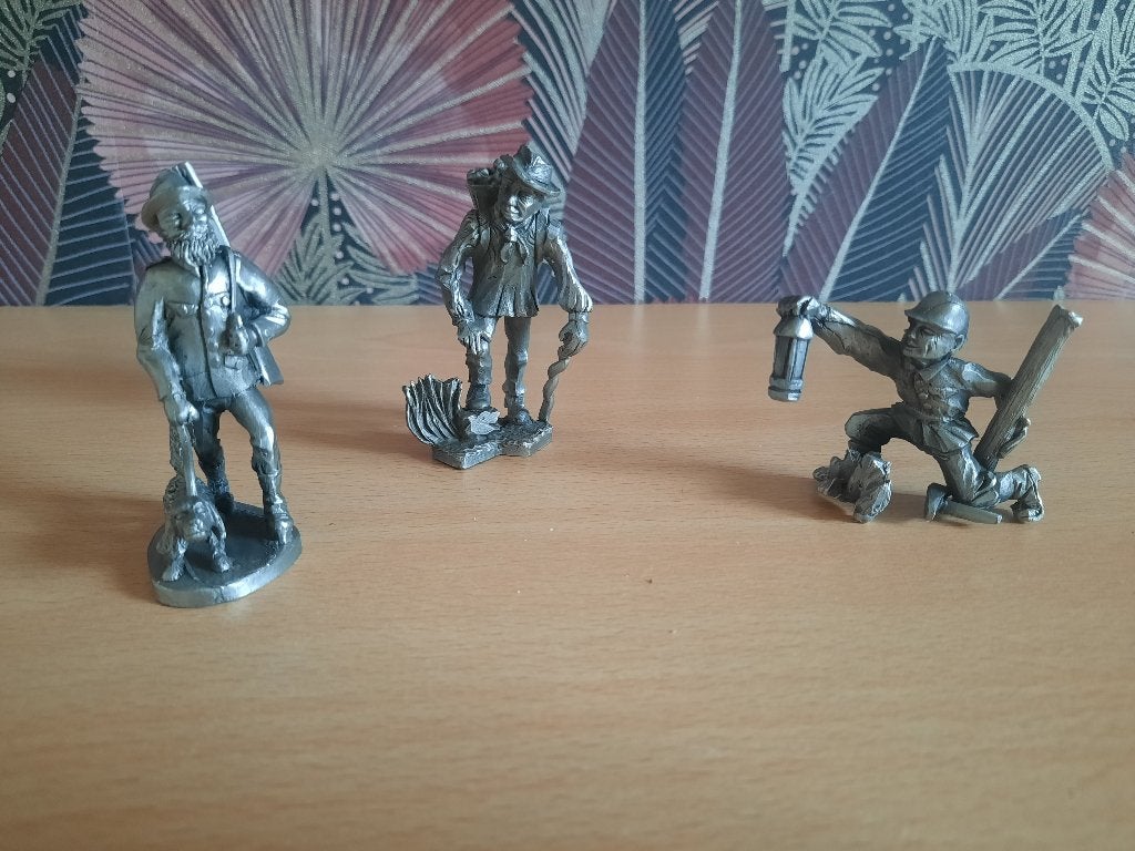 3 tinnen beeldjes, Ophalen of Verzenden, Zo goed als nieuw, Mens