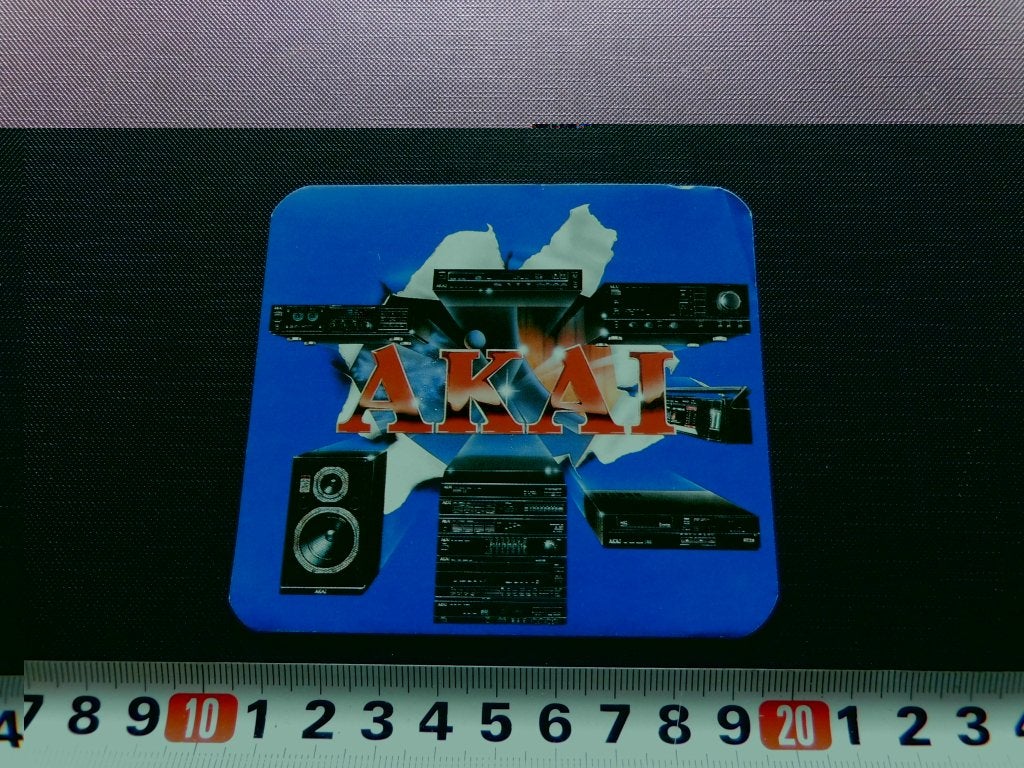 sticker AKAI *, Ophalen, Zo goed als nieuw