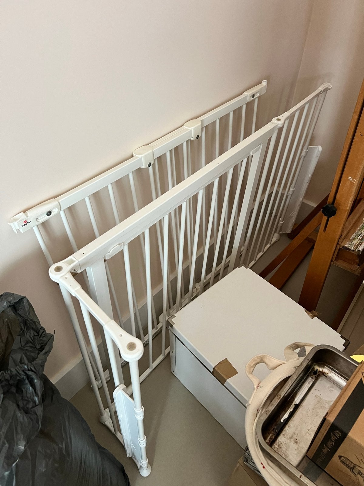 BabyDan Flexi Fit Metal Traphekje - Wit, Verstelbaar, Ophalen, Gebruikt, Metaal of IJzer, Schroefhekje
