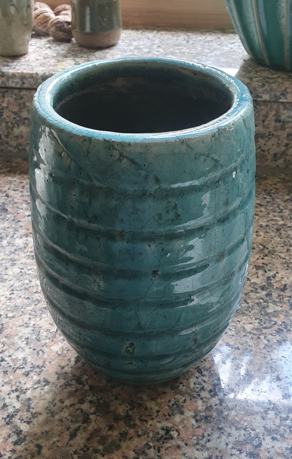 Decoratieve turquoise vaas met textuur, Gebruikt, Overige kleuren, Met patroon/structuur, Ophalen of Verzenden