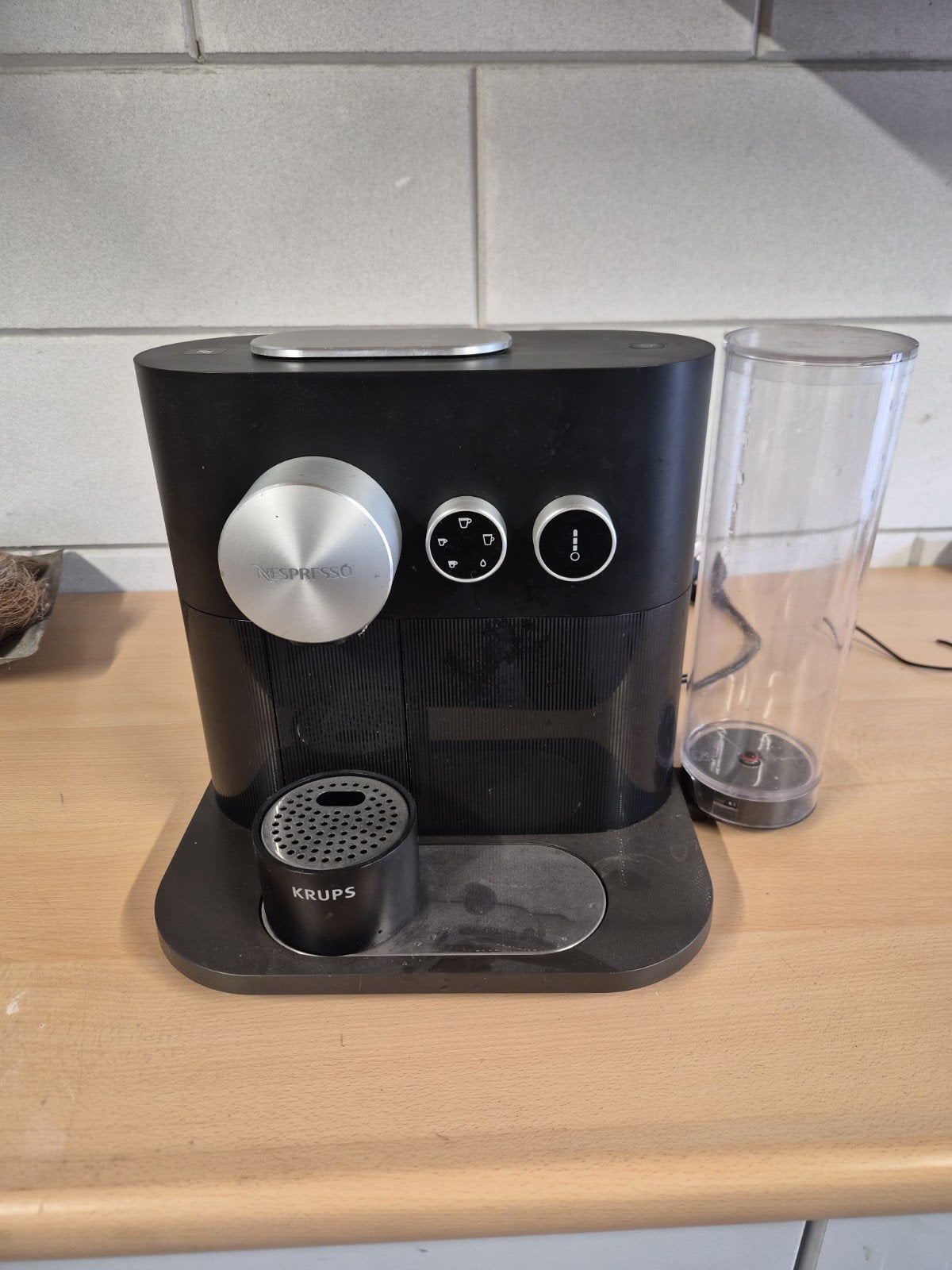 Krups Nespresso machine XN600, Ophalen, Gebruikt, Espresso apparaat, 1 kopje
