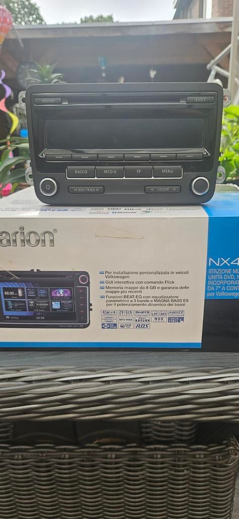 Volkswagen Polo Radio - Clarion NX405E, Ophalen of Verzenden, Zo goed als nieuw