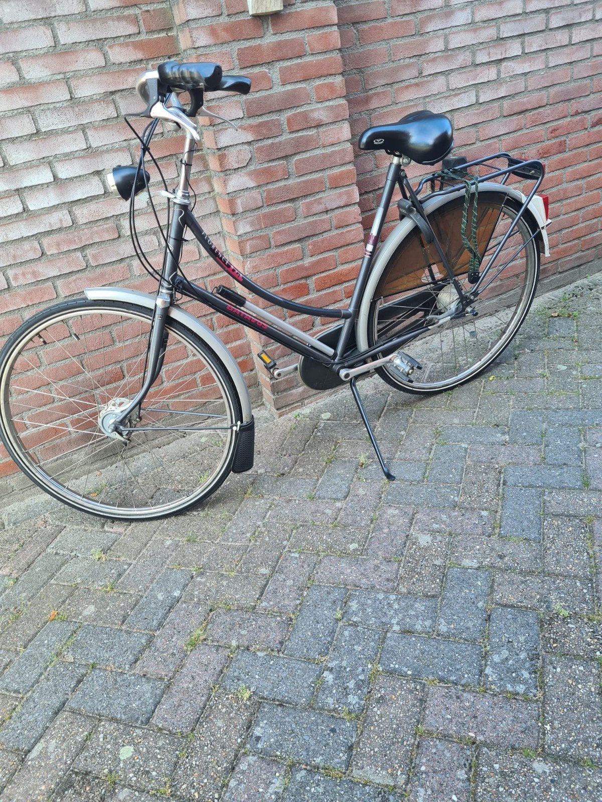 28 inch Batavus damesfiets, Fietsen en Brommers, Ophalen of Verzenden, Gebruikt, Batavus, Versnellingen