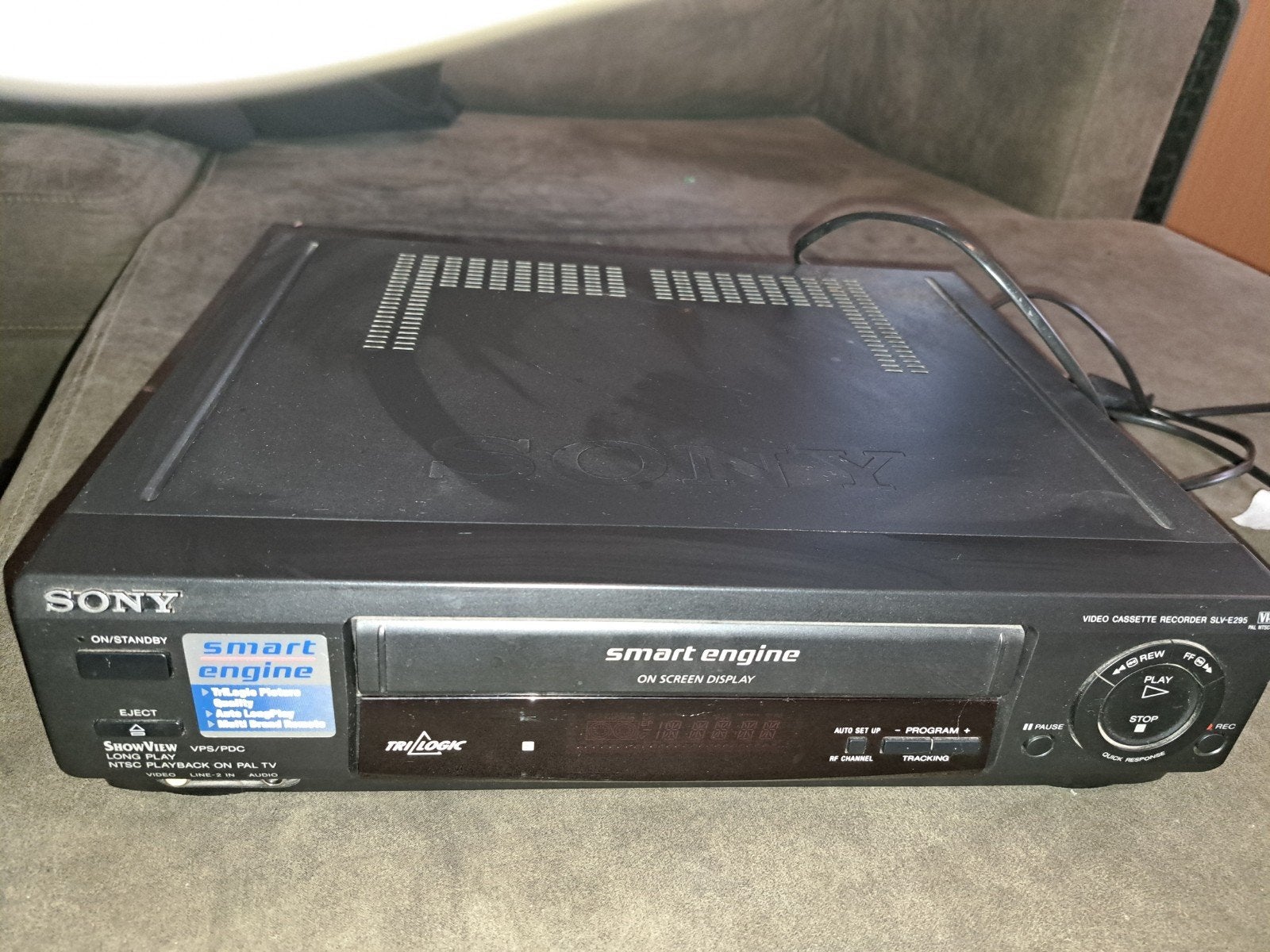 Sony slv=e295 vhs video cassette recorder, Ophalen of Verzenden, Zo goed als nieuw, VHS-speler of -recorder