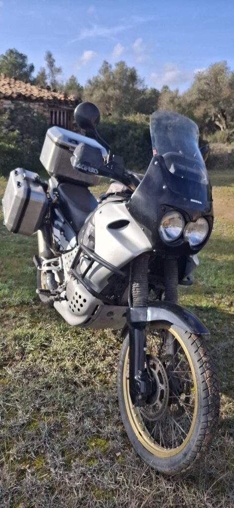 Honda Africa Twin XRV 750, 750 cc, 2 cilinders, Motorrijbewijs A, Gebruikt
