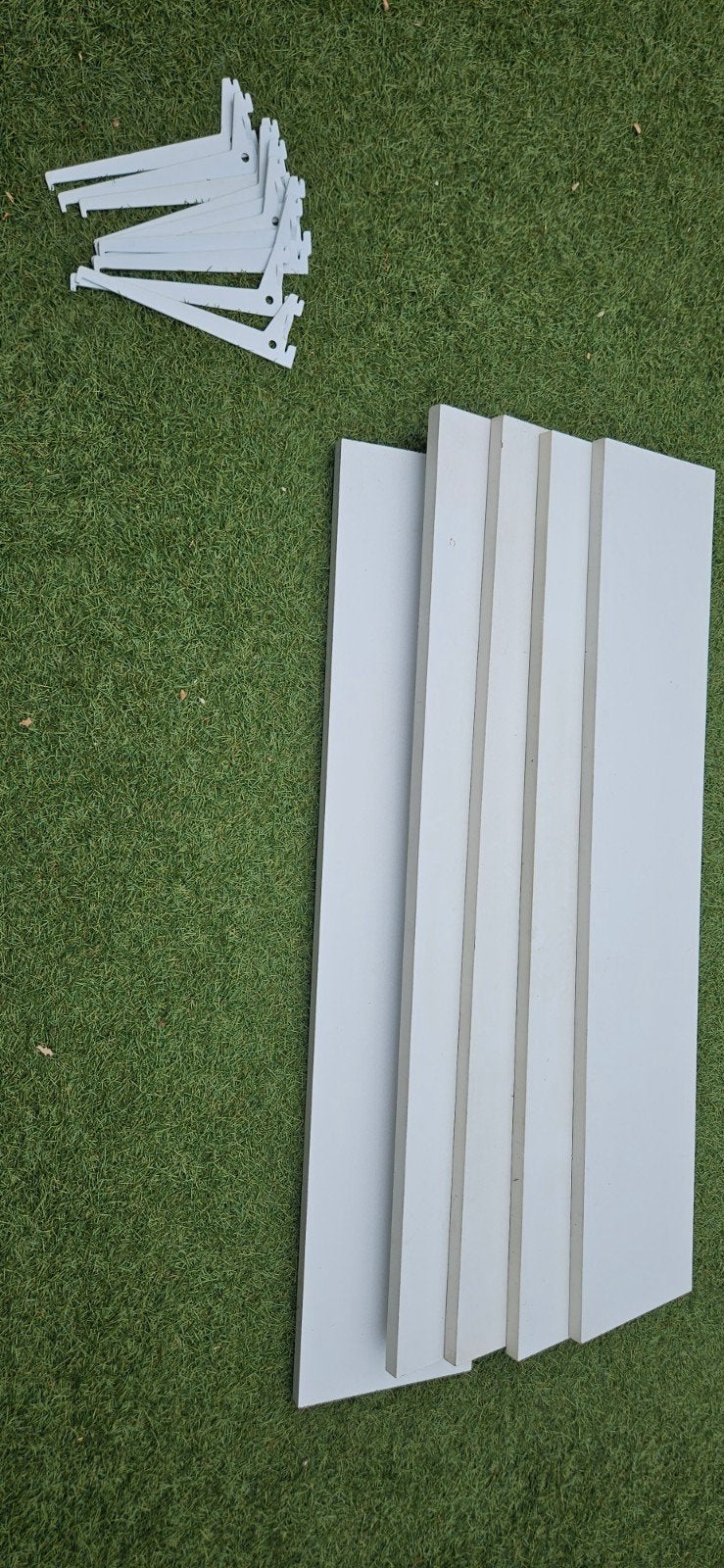 5 planken 99x20 cm met 10 haken - Gebruikt, Huis en Inrichting, Woonaccessoires | Wandplanken en Boekenplanken, Ophalen of Verzenden